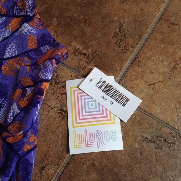 LuLaRoe Joy Size M.‎ NWT! - Picture 2 of 4